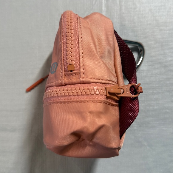 HP 🧡 Lululemon Nano Backpack City Adventurer Carabiner - Picture 6 of 11